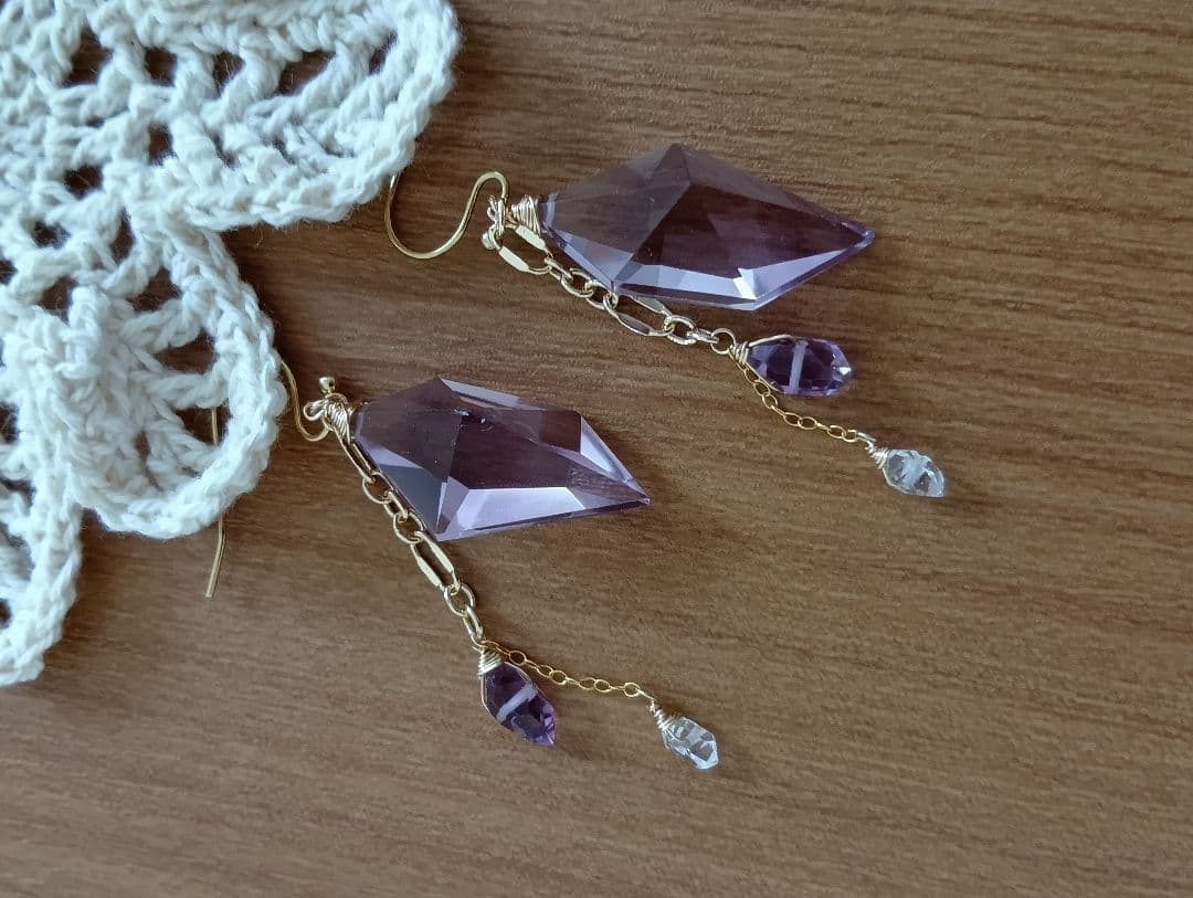 438 14kgf宝石質ビアクォーツ・クリスタル・アメトリンのチャーム他