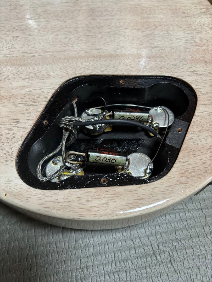 DEVISER別注　レスポールスペシャル