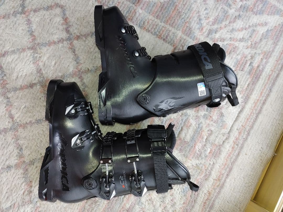 Nordica Dobermann 5RD M 25.5 シェルのみ