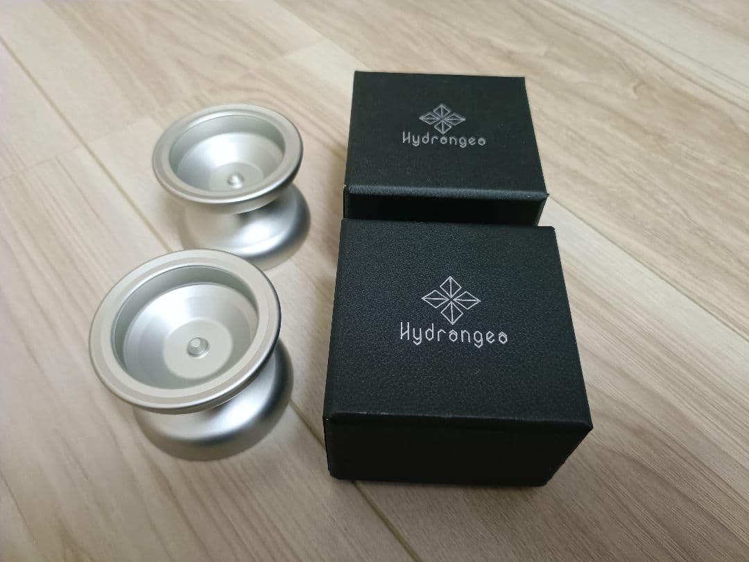 ハイドランジア マグノリア シルバー ヨーヨー