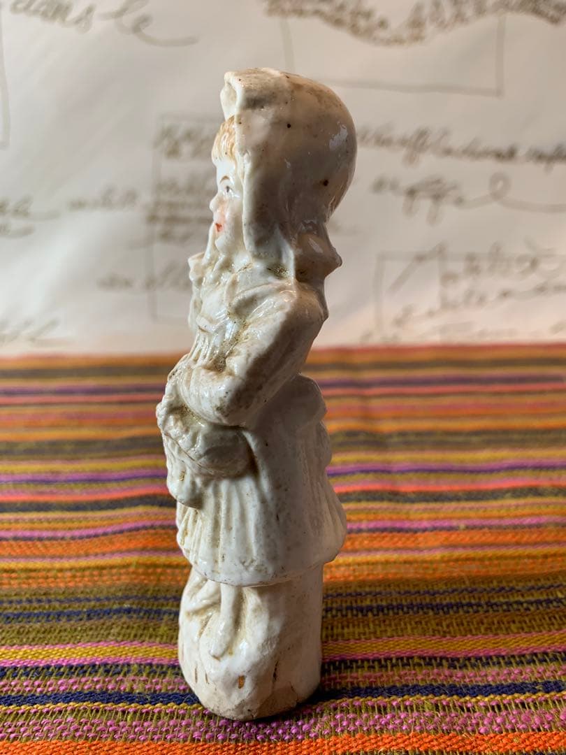 フランス製　アンティーク　ビクトリア調ペアの人形でディテールが細かく魅力的！