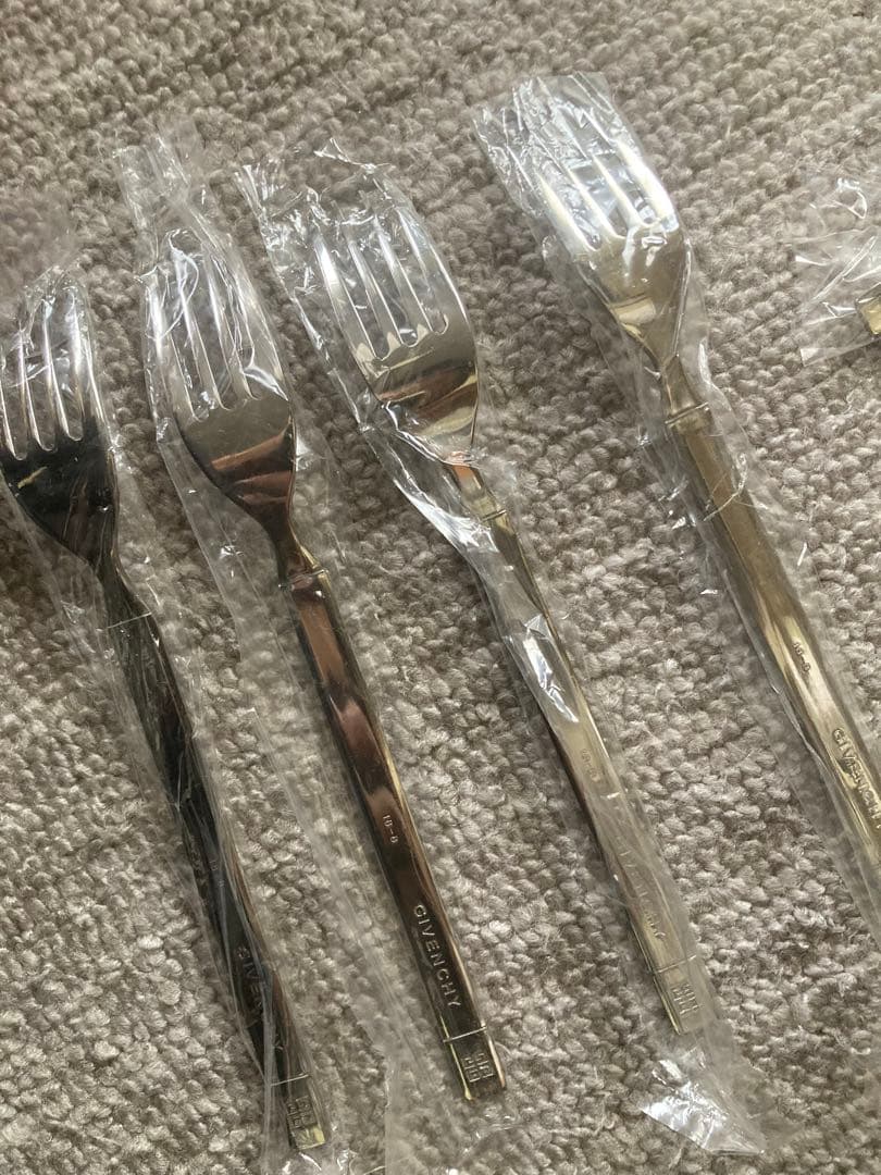 ジバンシー givenchy カトラリーセット