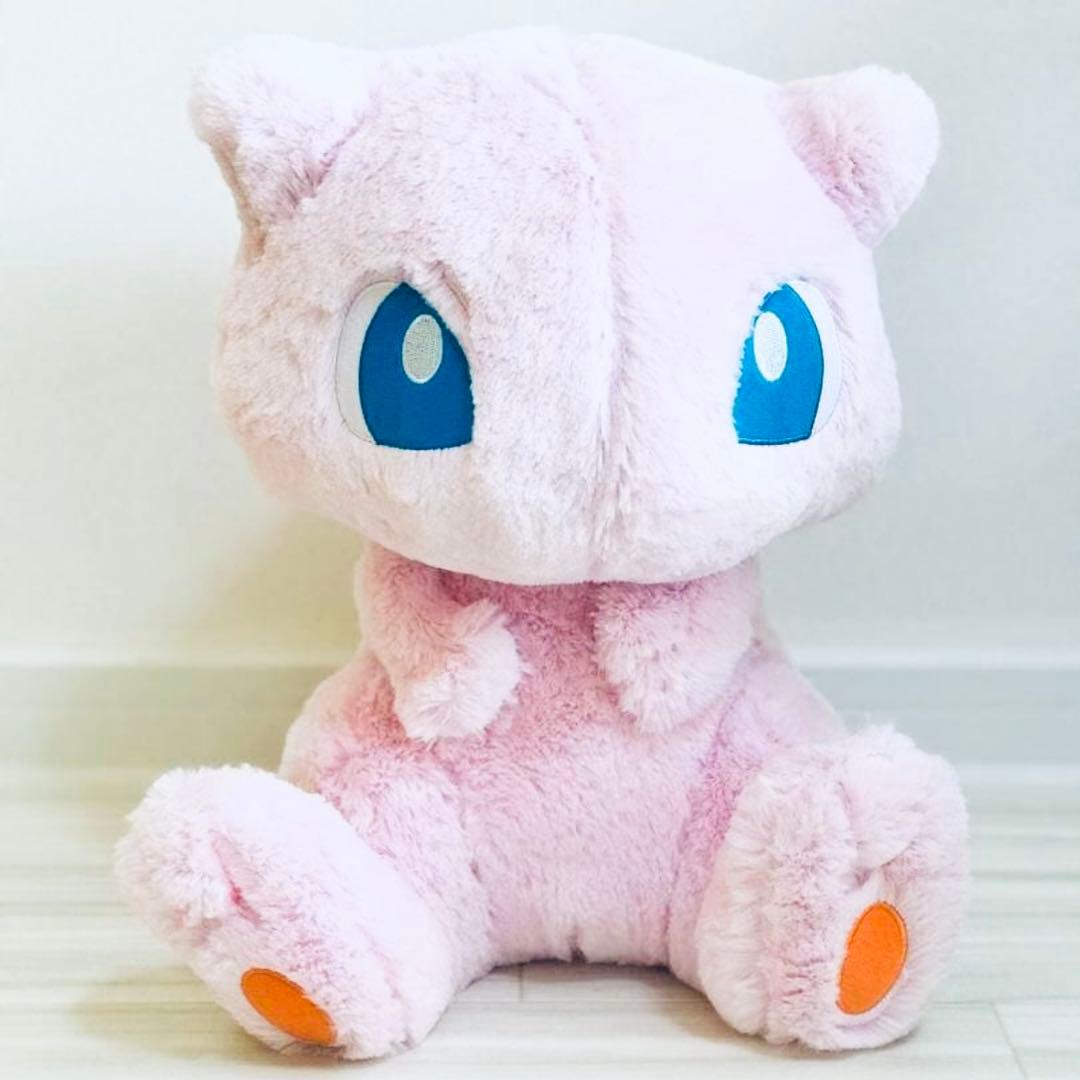 新品未使用 紙タグ付 おっきいふわふわぬいぐるみ ミュウ ポケモンセンター