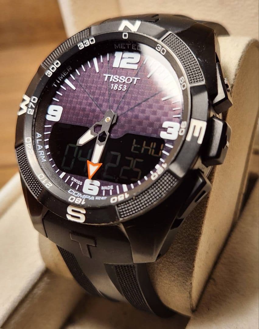 チタン製　TISSOT ティソ T-Touch solar Titanium