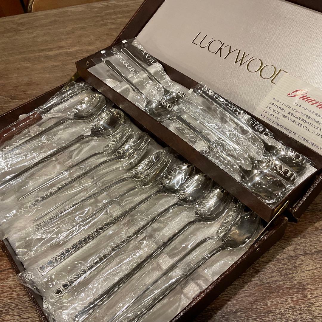 高品質！18ー12 新品 未使用 ラッキーウッド カトラリーセット 18本