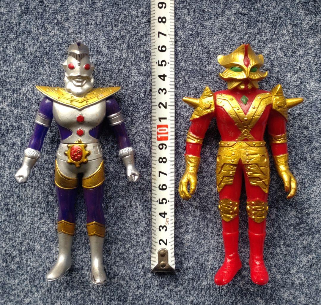 ウルトラマン ソフビ 41体 怪獣、宇宙人11体 タグ16枚
