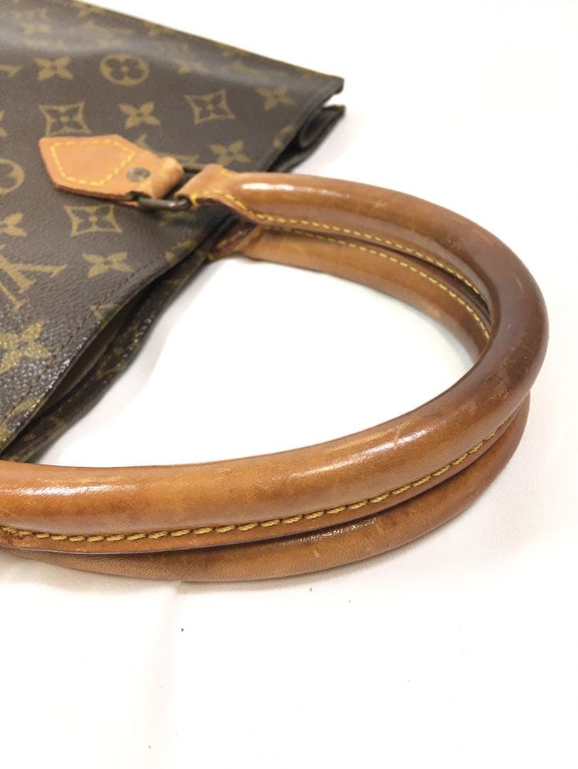 P4 ルイヴィトン　モノグラム　サックプラ　ハンドバッグ