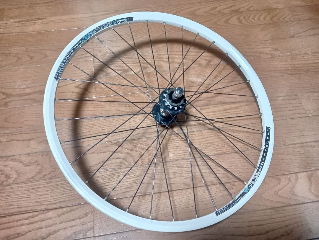 FIRE EYE ハブ ✕ DARTMOOR リム ダートジャンプリアホイール