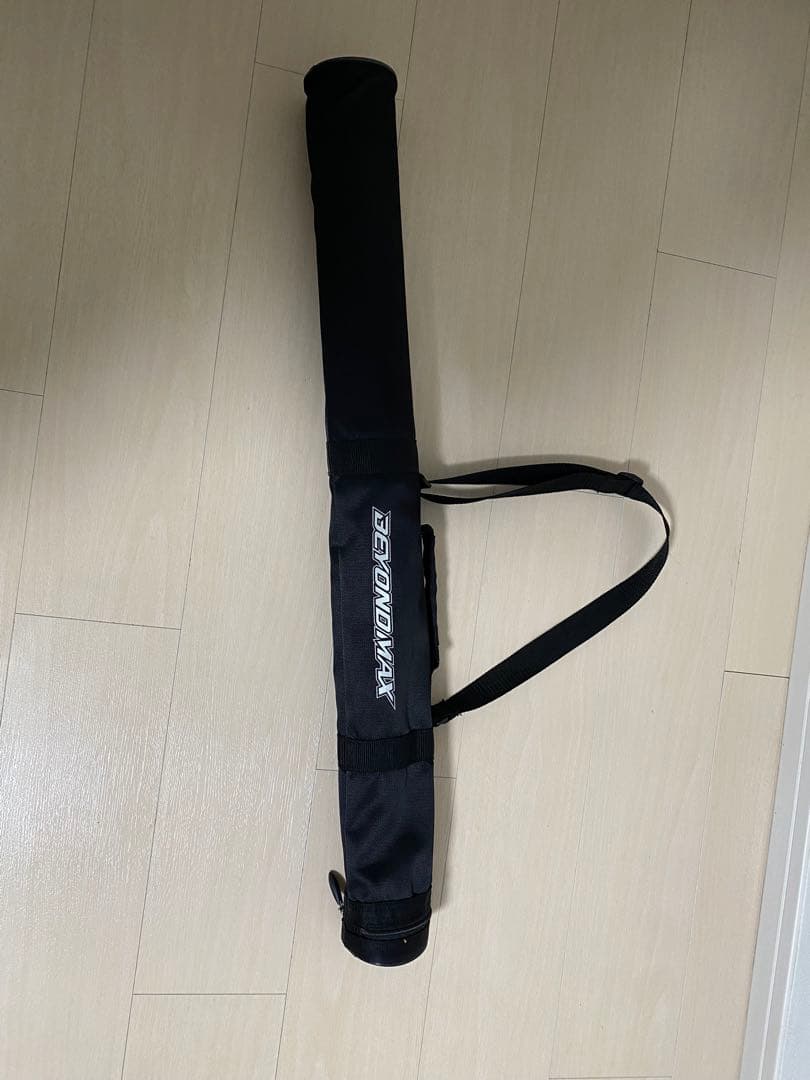 軟式バット　ビヨンドレガシー　ミドルバランス　84センチ