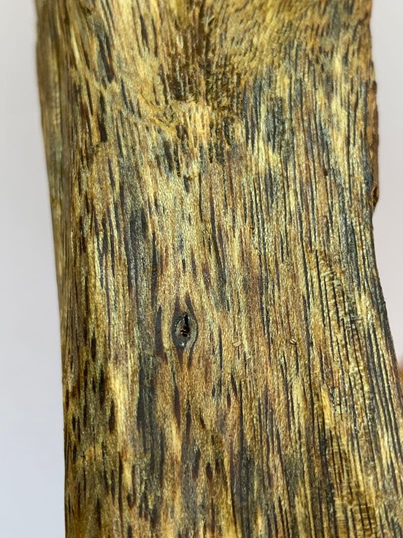 極上緑油伽羅 沈香原木 香木 重さ:131.8g (高ランク本物証明)