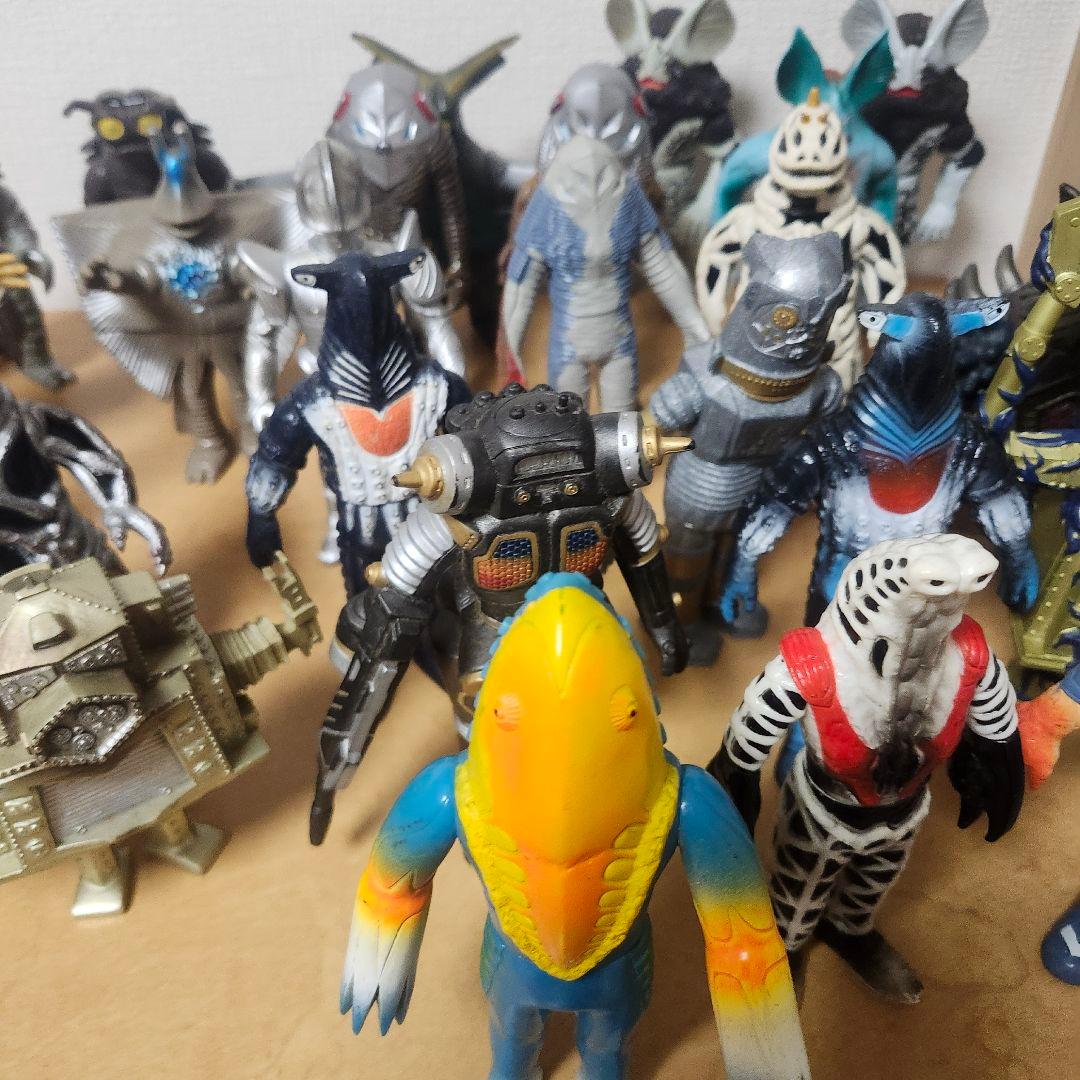 ウルトラマン怪獣ソフビ28体セット