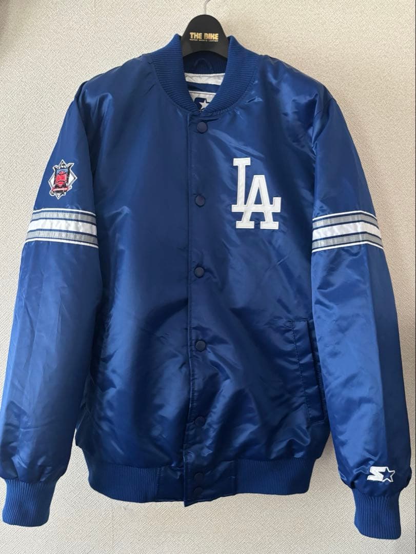 MLB ロサンゼルスドジャース　スタジアムジャンパー　刺繍　未使用品