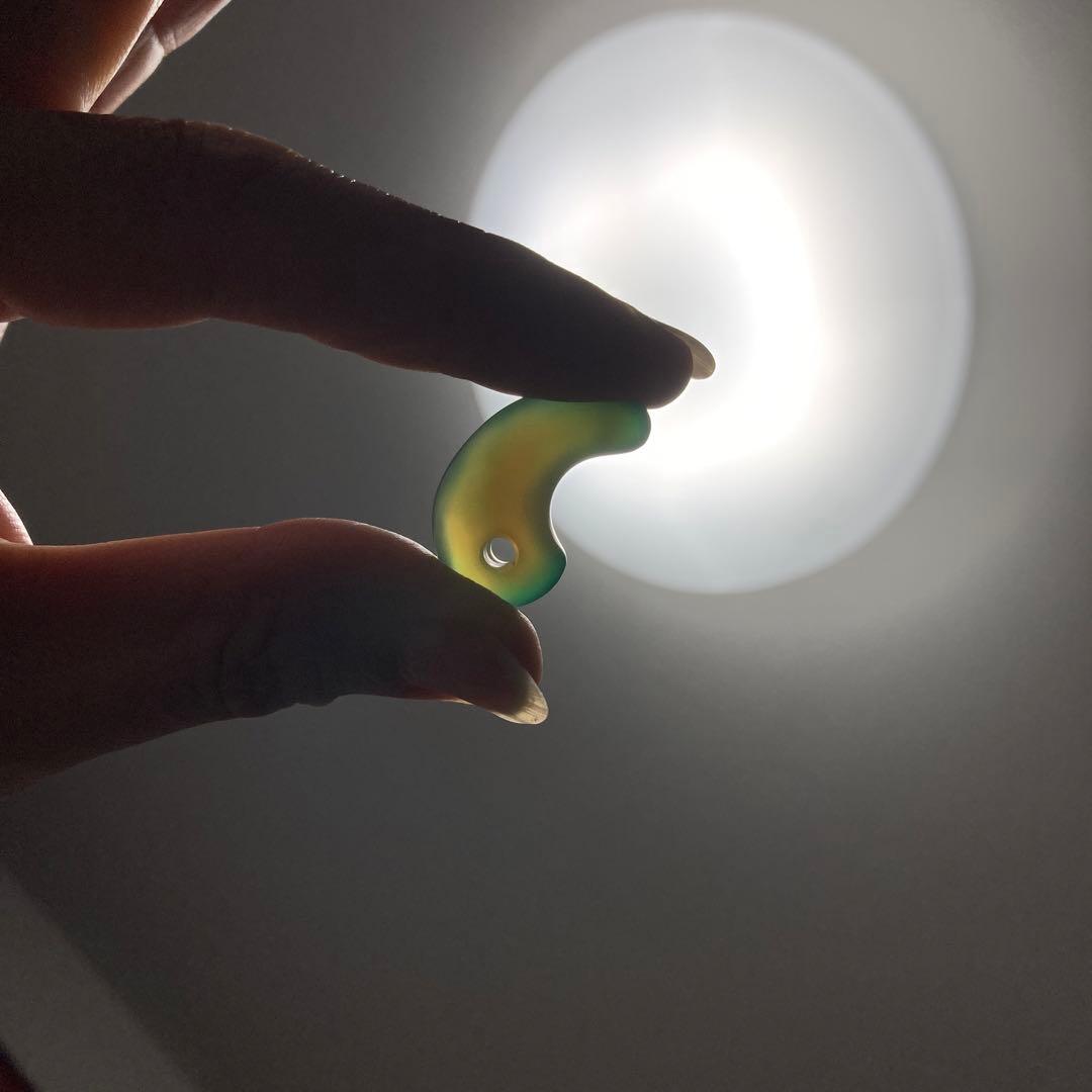 古墳期　希少小型の翡翠勾玉　値下げ不可