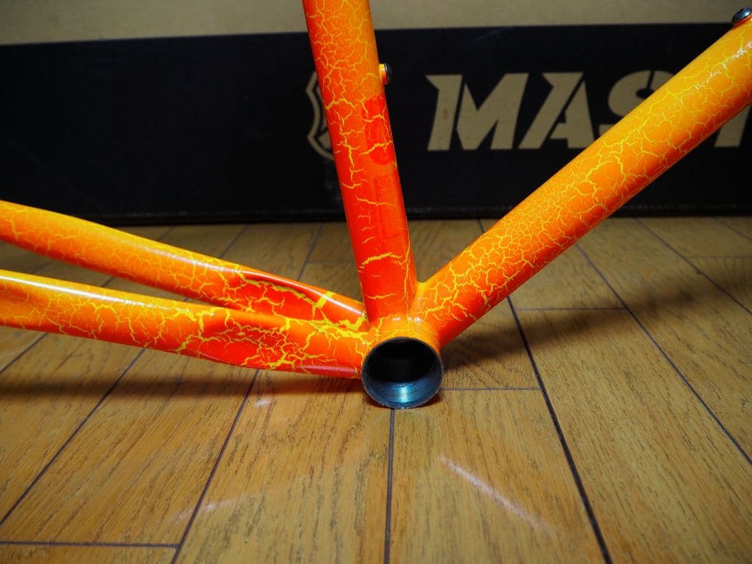 Mash Steel Lava Orange M マッシュ スチール オレンジ