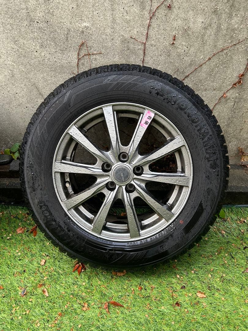 YOKOHAMA IG60スタッドレス　30 50プリウス　など　PCD100