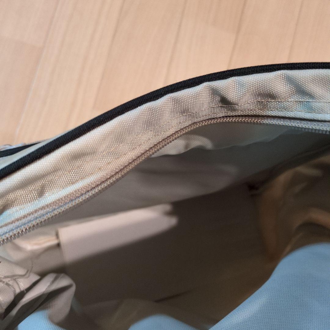 Nike ショルダーバッグ シルバー/レッド　80s　レトロ