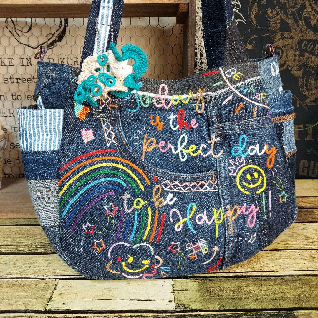 刺繍デニムバック　No.668　デニムリメイク　刺繍バック　チューリップバック
