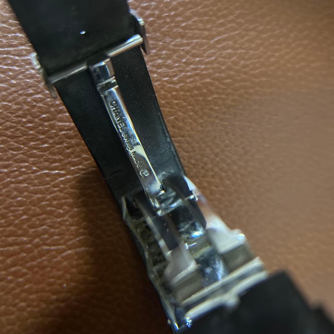 CHANEL ブラック腕時計