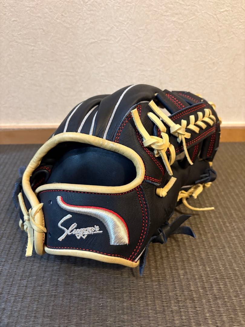 久保田スラッガー　直刺繍　軟式内野手用グラブ　型付け済み　未使用