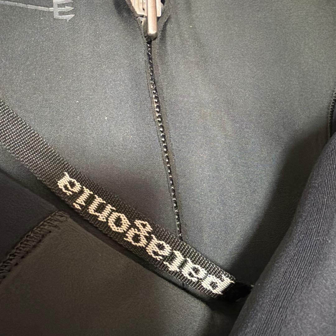 パタゴニア ウェットスーツ　フルスーツ　Sサイズ表記