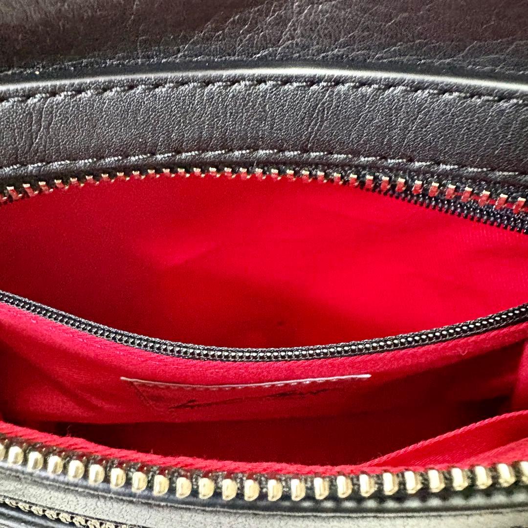 極美品 kawa-kawa カワカワ ボディバッグ スーパーソフトレザー 黒 M