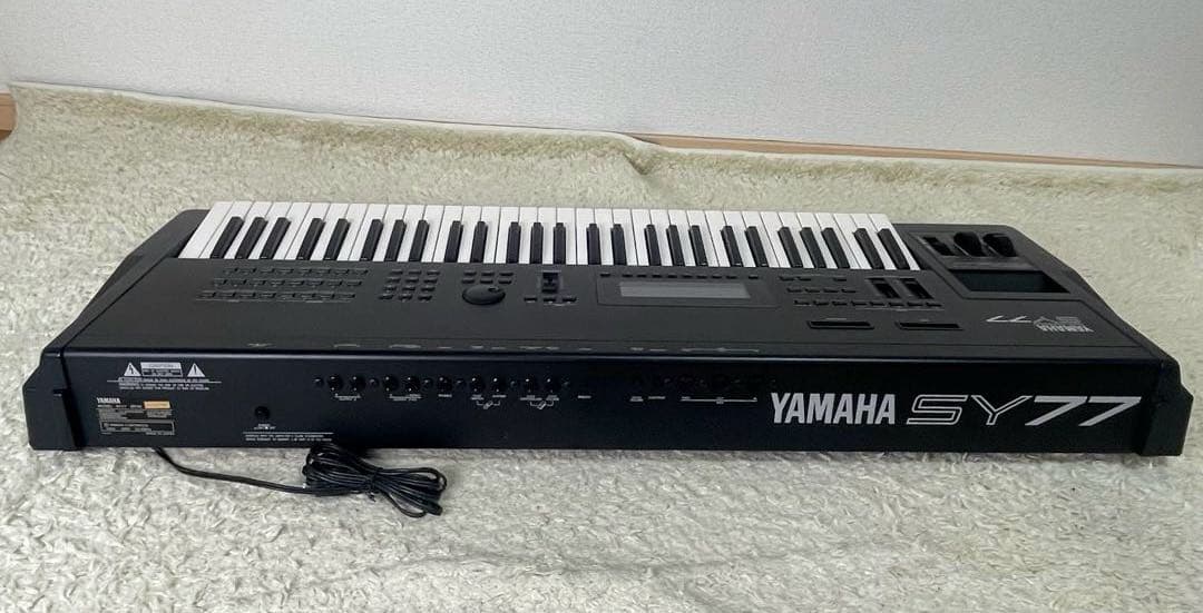 YAMAHA SY77 シンセサイザー【ジャンク】