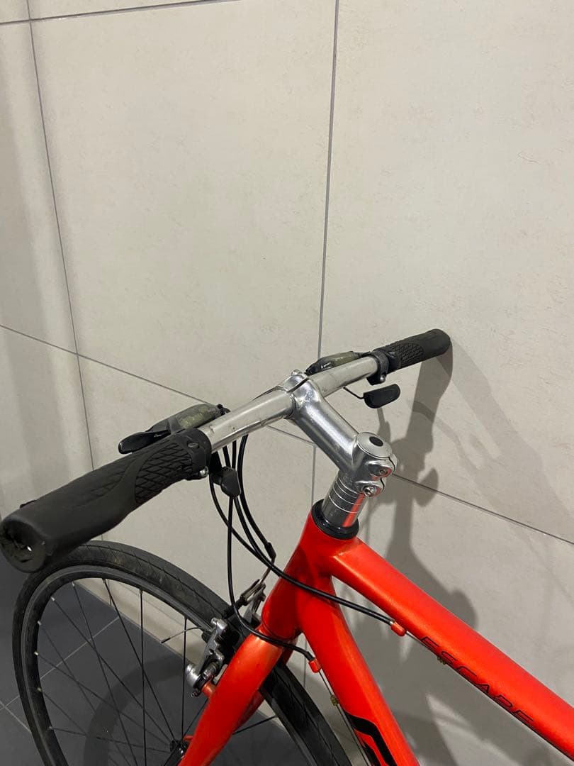 高年式！GIANT escape R3クロスバイク　ジャイアント　エスケープrx