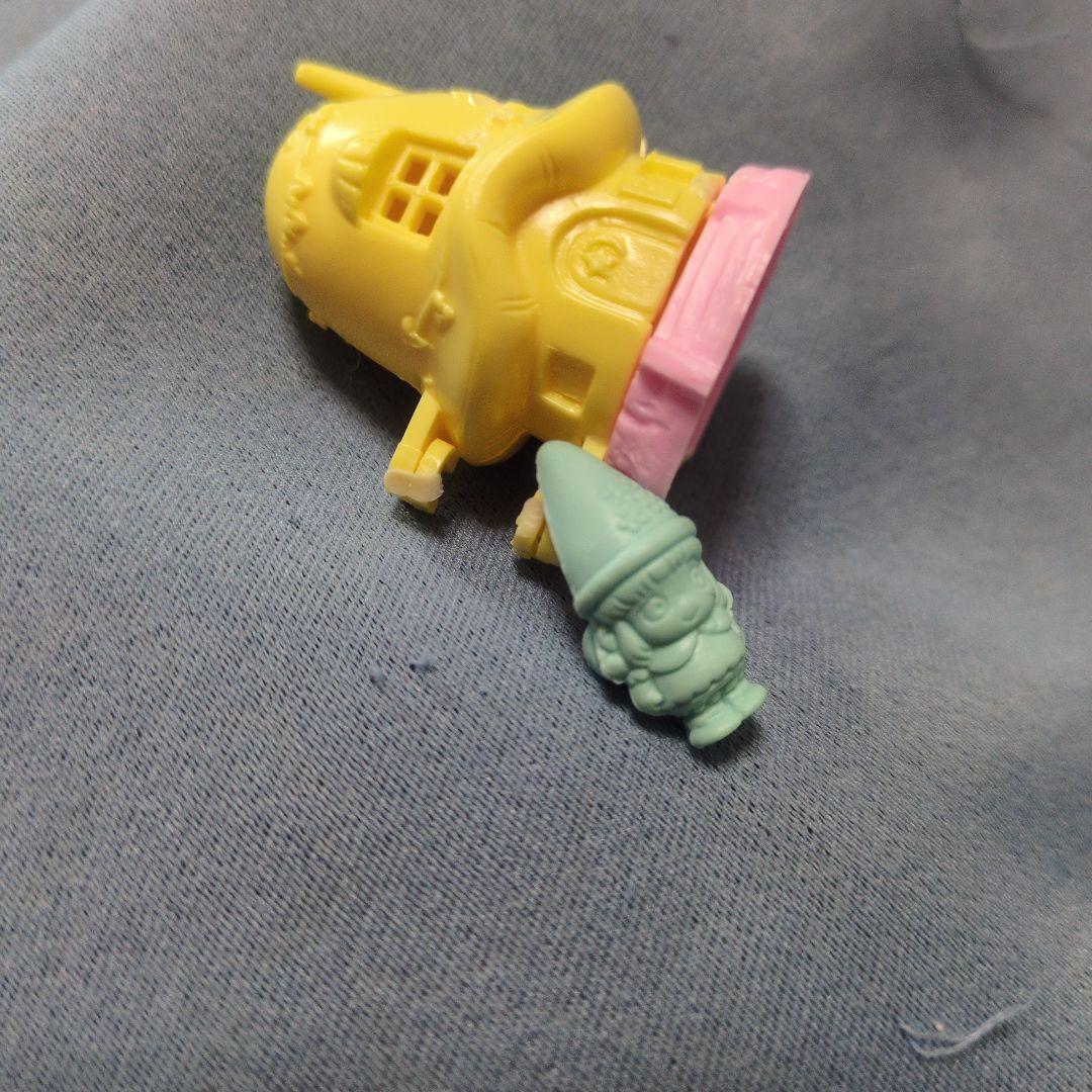 とんがり帽子のメモル 希少 ガチャポン