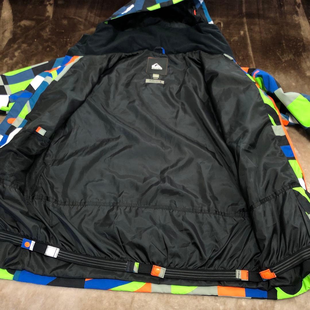 QUIKSILVER スノーボードウェア　メンズM 美品♫ スノーウェア