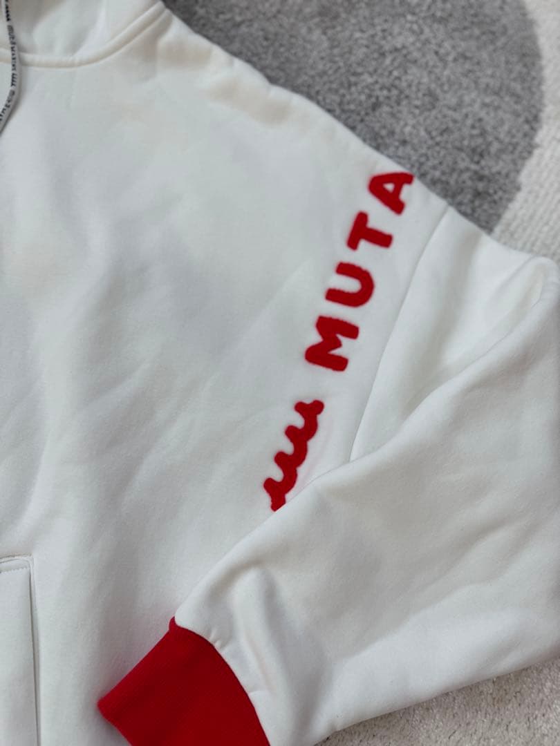 ホワイト フード付きスウェット MARINE MUTA 8