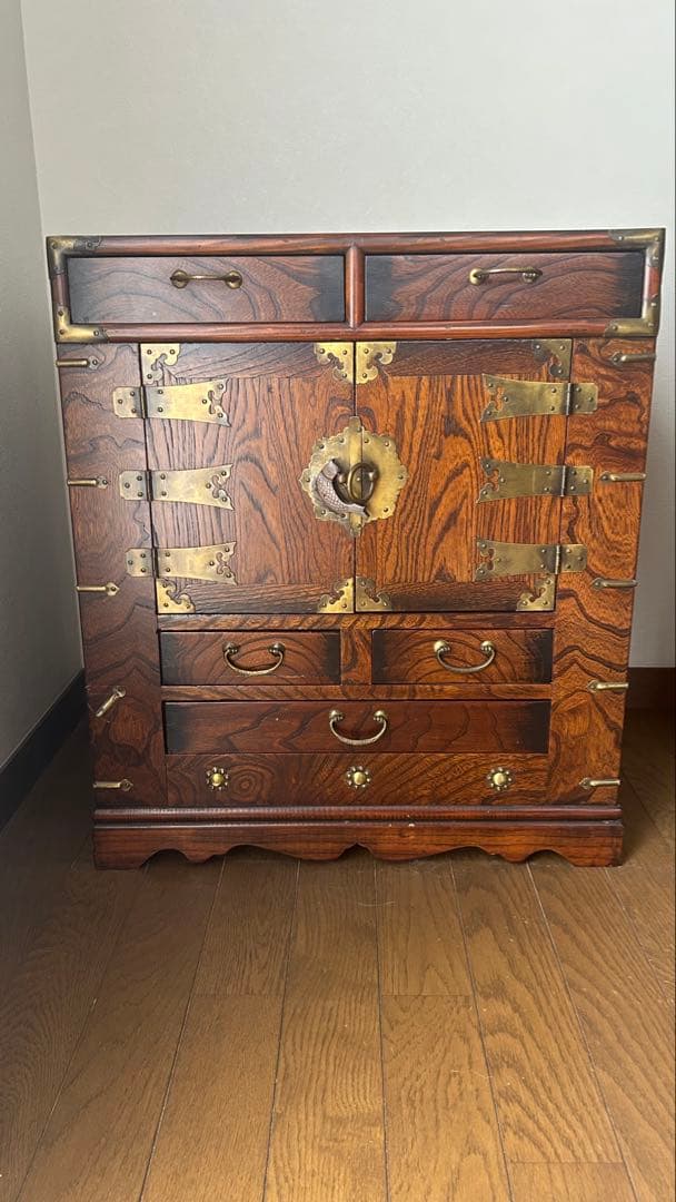 【12月限定値下げ】和箪笥 李朝箪笥 アンティーク家具 キャビネット