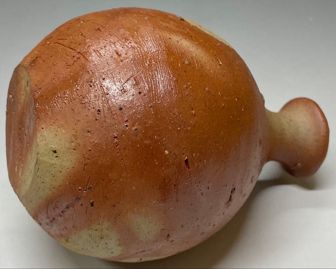 人間国宝　伊勢崎淳　備前緋襷徳利　四方桟共箱　d5732