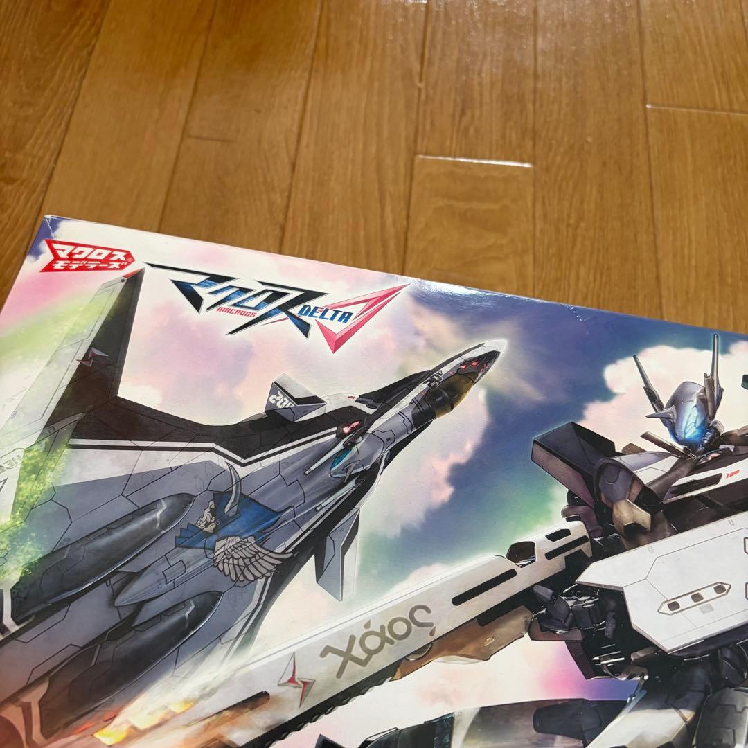 マクロスΔ 1/72VF-31F ジークフリード　メッサー　プラモデル　未組立