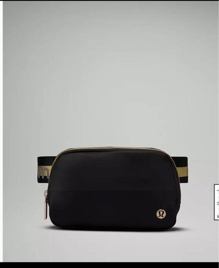 新品未使用！日本未発売 ルルレモン ベルトバッグ 1L