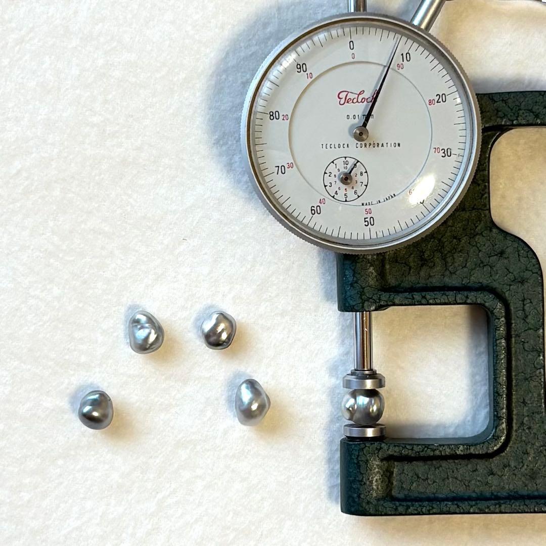 パール　南洋真珠　黒蝶ケシ　変形　８mm〜9mm ５pcs