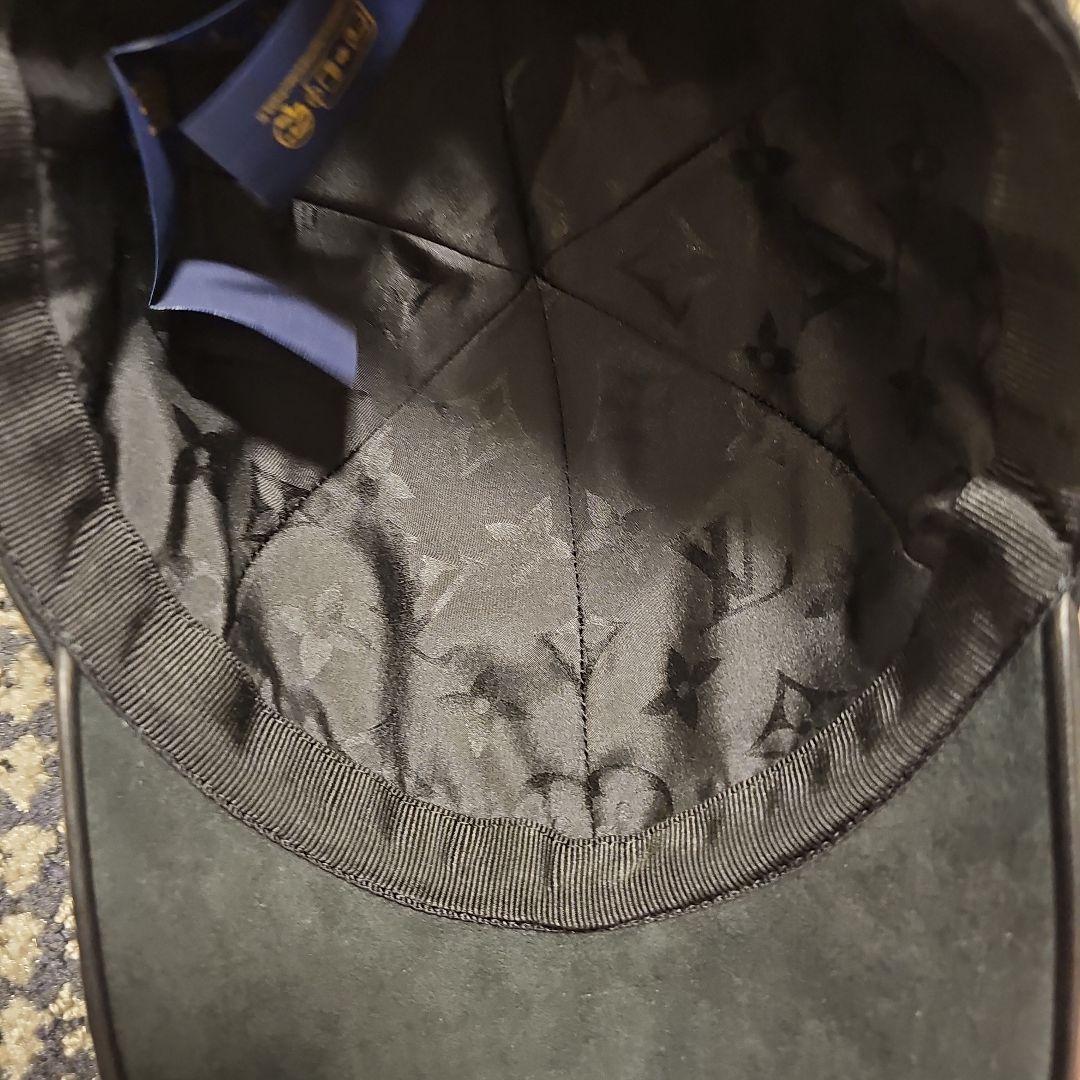 レクサス　Louis Vuitton ベースボールキャップ 黒/白　２個