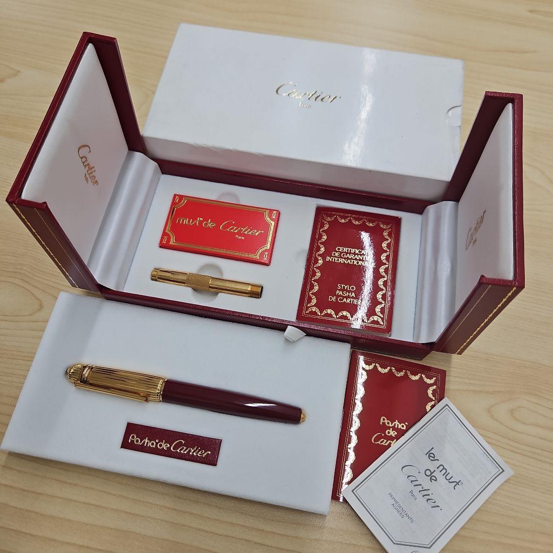 Pasha de Cartier パシャ ドゥ カルティエ　万年筆 箱付き