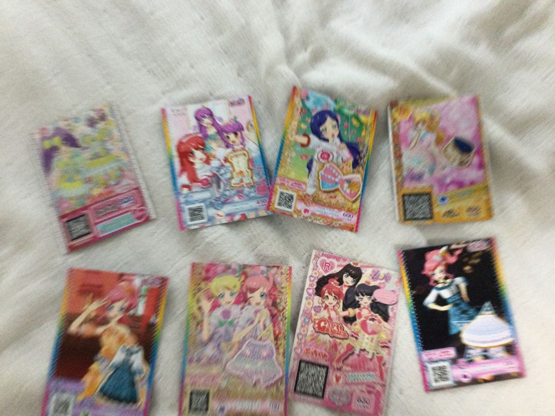 アイカツカード（旧アイカツ、アイカツスターズなど）まとめ売り　100枚以上