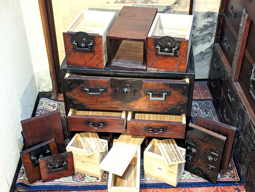 船箪笥　銭箱　時代箪笥　帳場家具　　　　　古箪笥