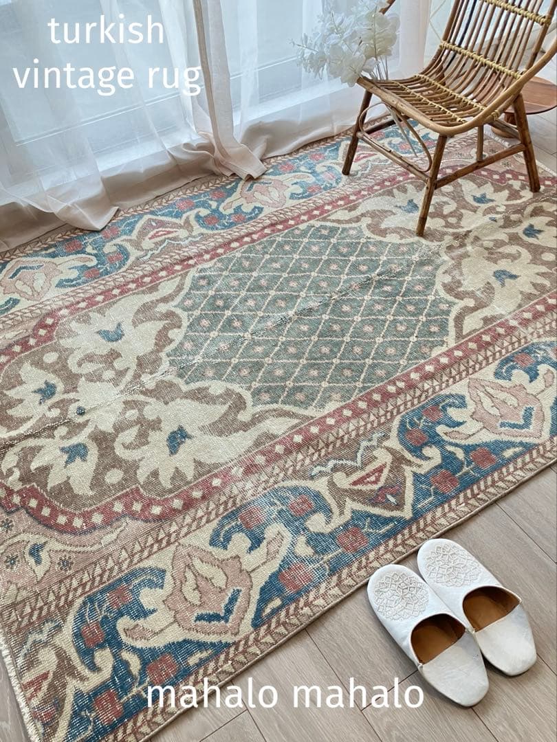 貴重129×180くすみピンク　ペパーミント　カフェラテ　トルコヴィンテージラグ