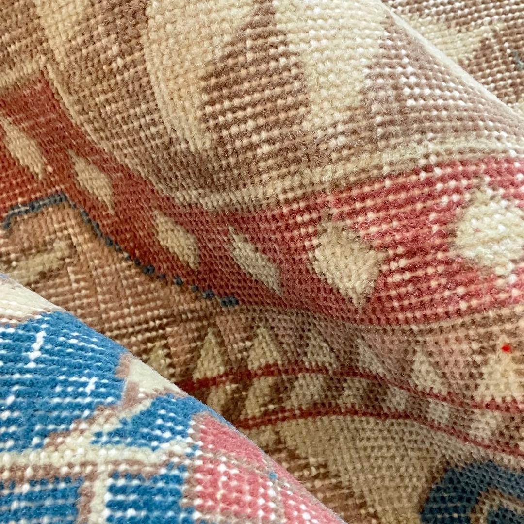 貴重129×180くすみピンク　ペパーミント　カフェラテ　トルコヴィンテージラグ