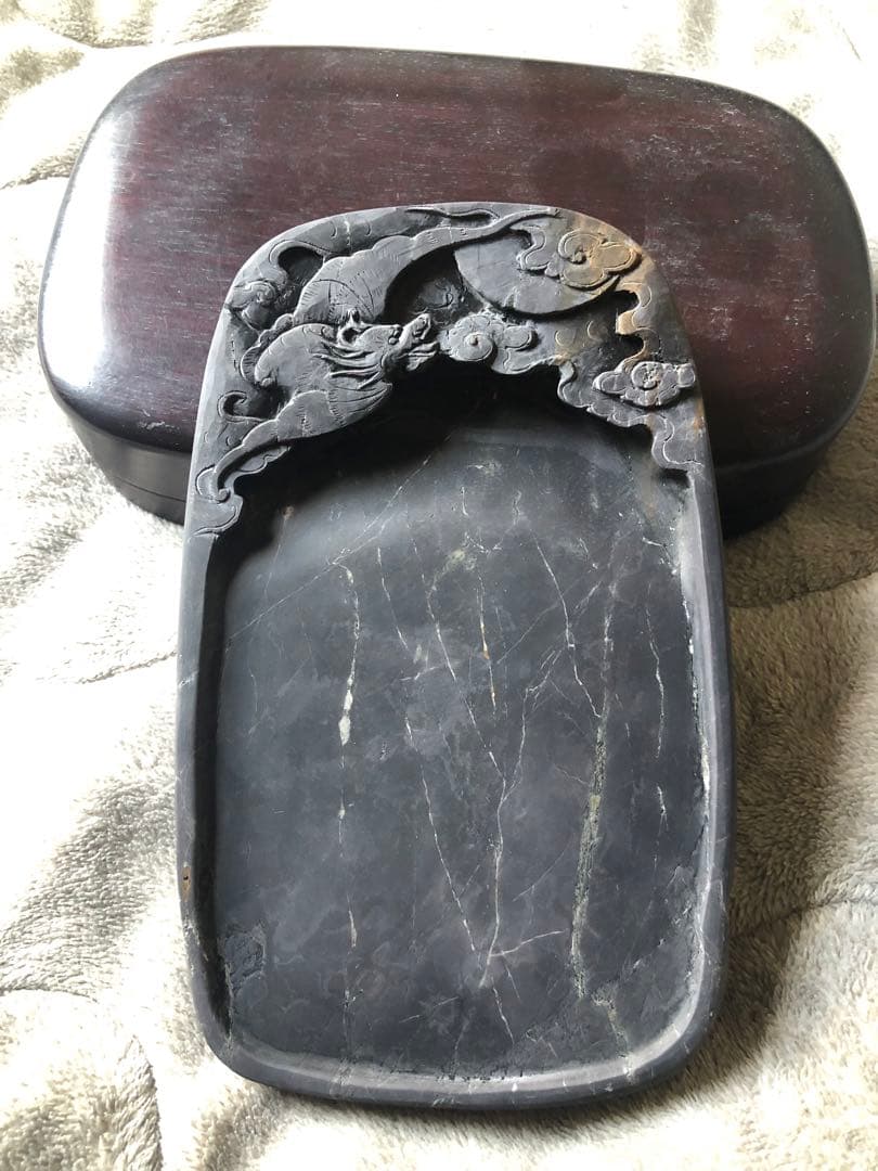 すずり 端溪硯 老坑水岩 大西洞 金綫 金皮 書道用品 端渓硯 文房四寶