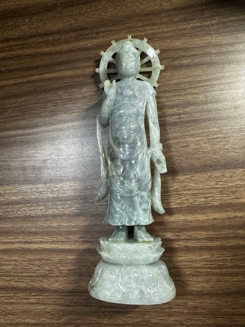 翡翠　仏像　 聖観音像 置物