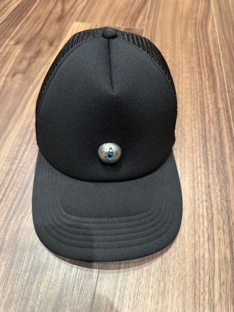 undercoverアンダーカバー目玉　黒のメッシュキャップ