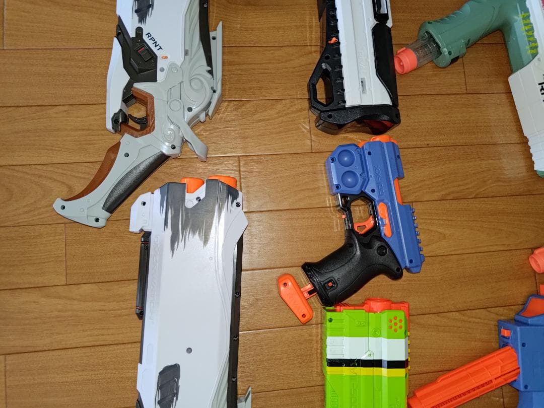 ナーフ　ライバル　8本セット