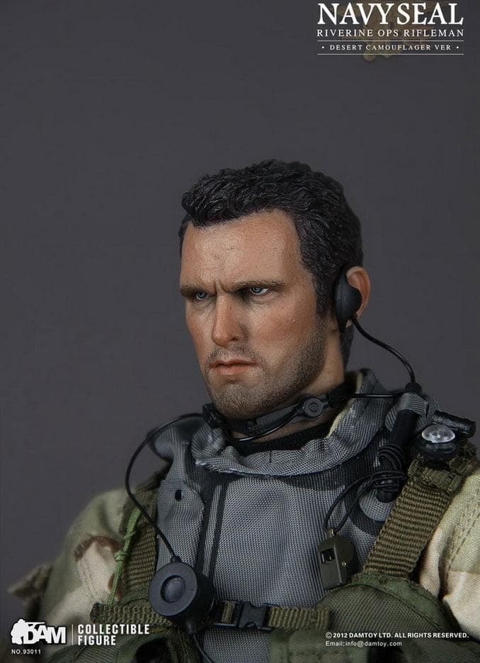 DAMTOYS　NAVY SEAL RIFLEMAN　93011