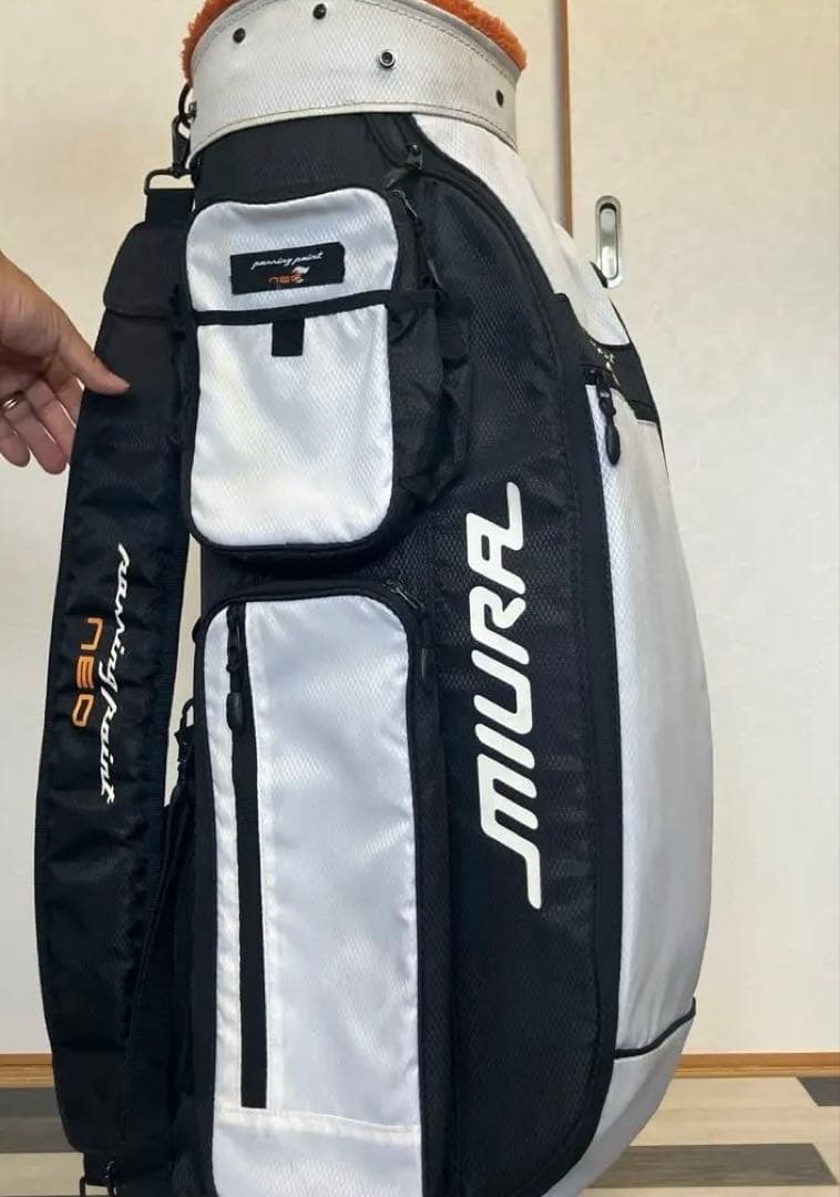 MIURA NEO ゴルフバッグ ホワイト/ブラック