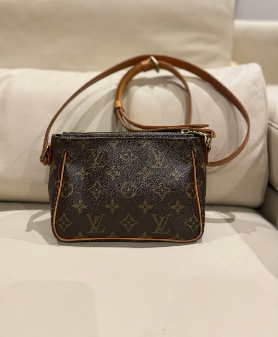 ルイ ヴィトン ヴィバ・シテPM ショルダーバッグ