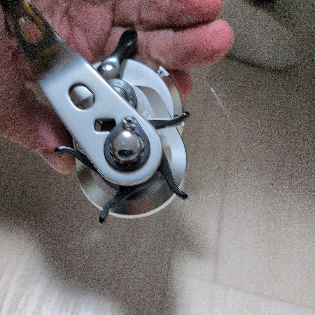 SHIMANO OCEA JIGGER ベイトリール