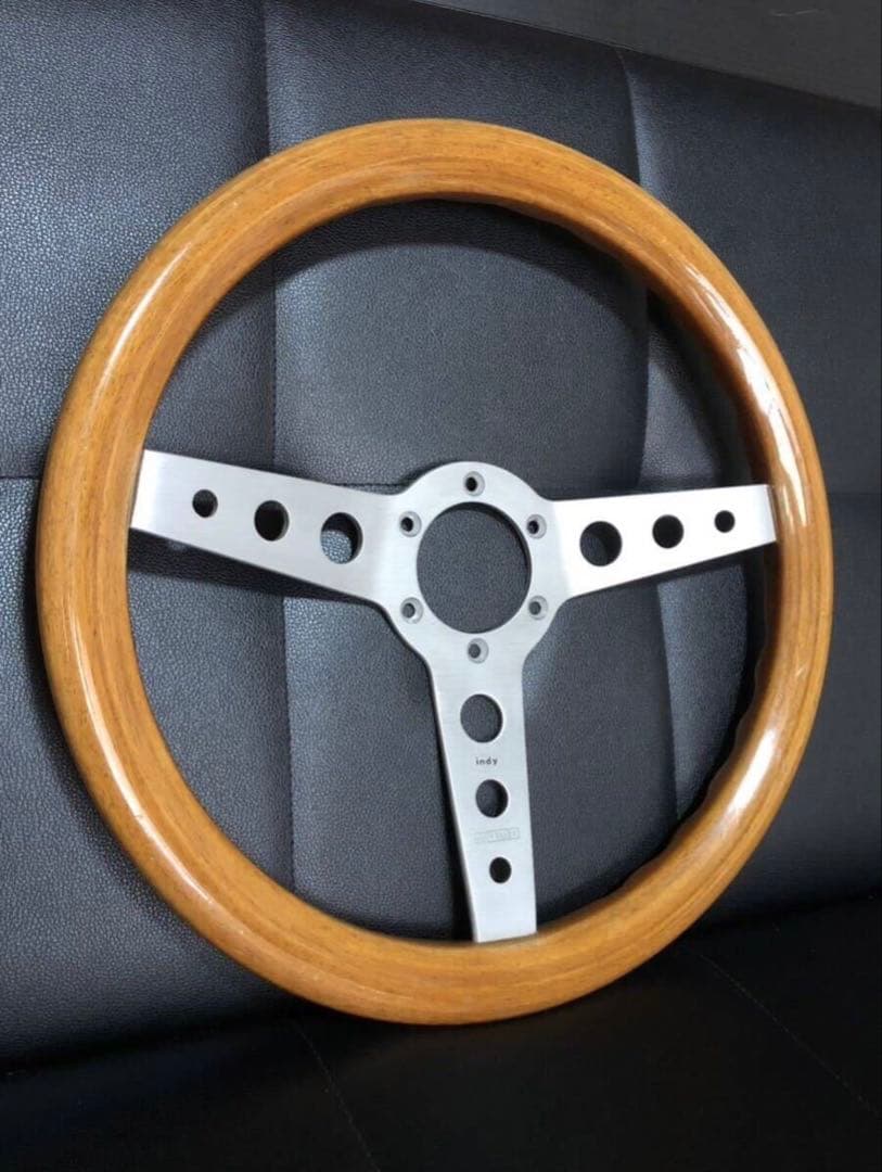 MOMO indy ウッドステアリング　ハンドル　稀少 旧ロゴ 激レア